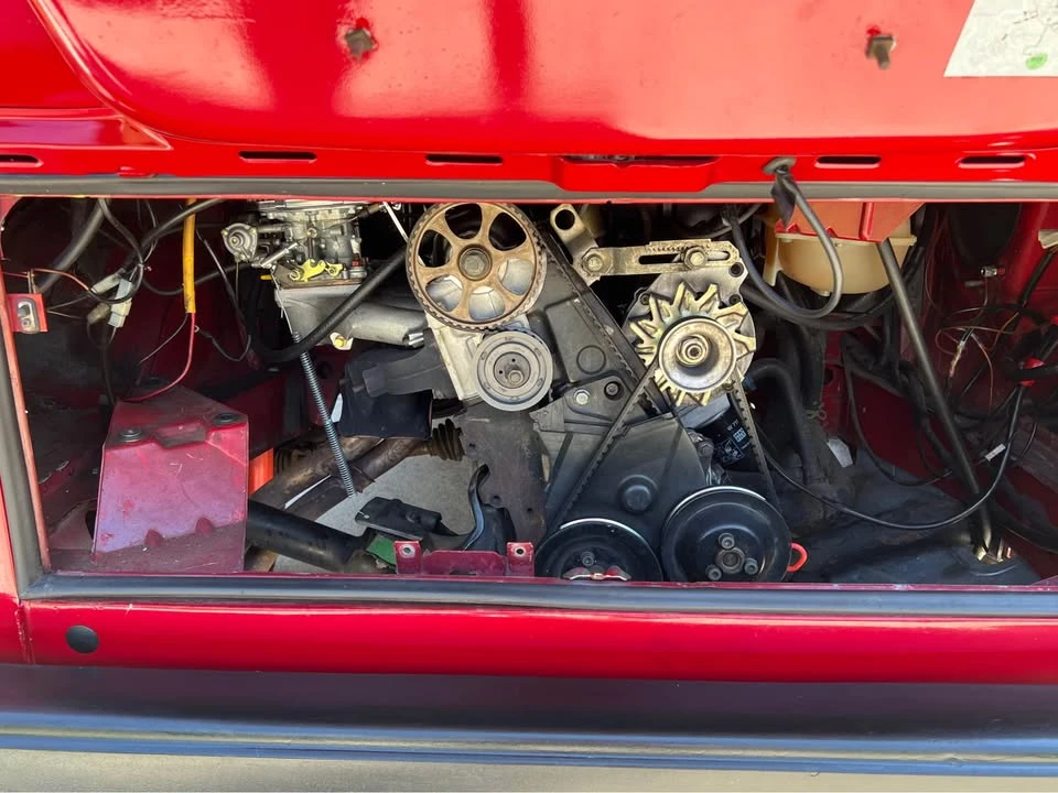Volkswagen Type 2 - Image 5 of 10