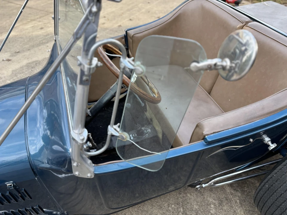 Ford Hot Rod - Image 18 of 31