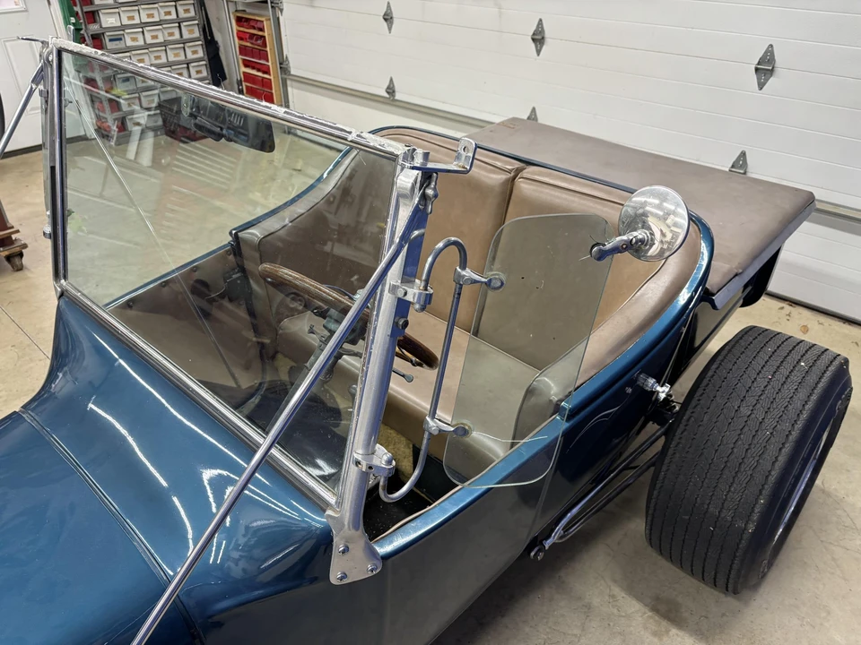 Ford Hot Rod - Image 16 of 31