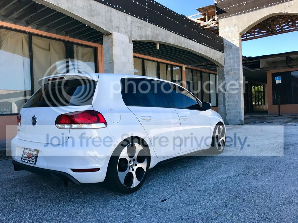 2011 Volkswagen GTI Mk6 - Image 11 of 23