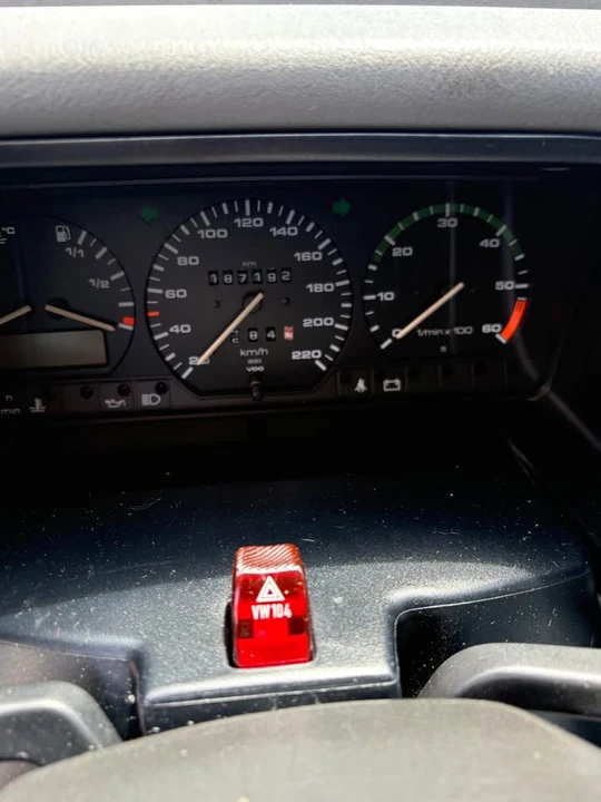 1992 Volkswagen EuroVan - Image 7 of 10