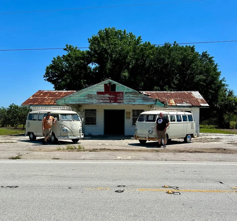 Volkswagen Split-Window Bus - Image 4 of 4