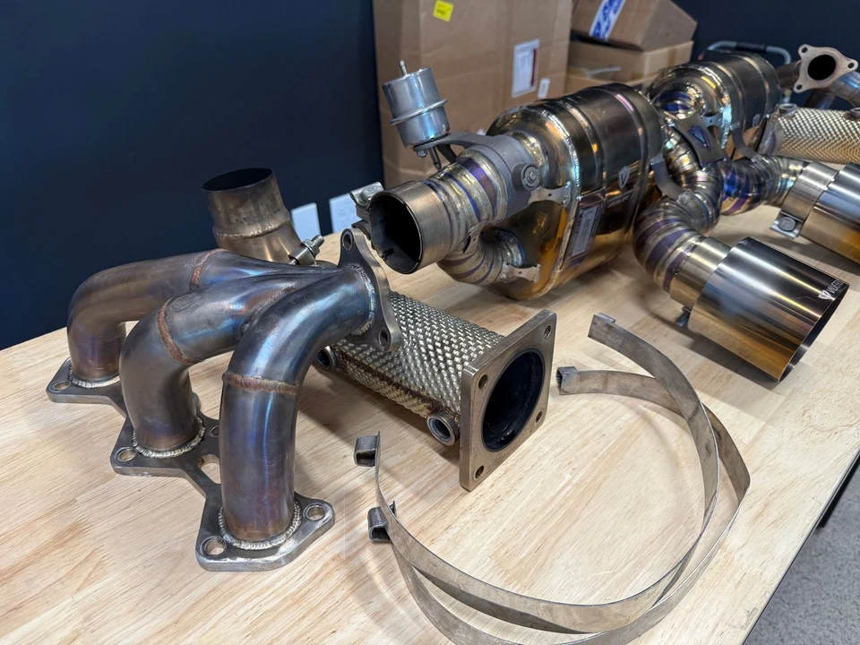 2017 Parts & Memorabilia Mechanical Components - Image 5 of 6
