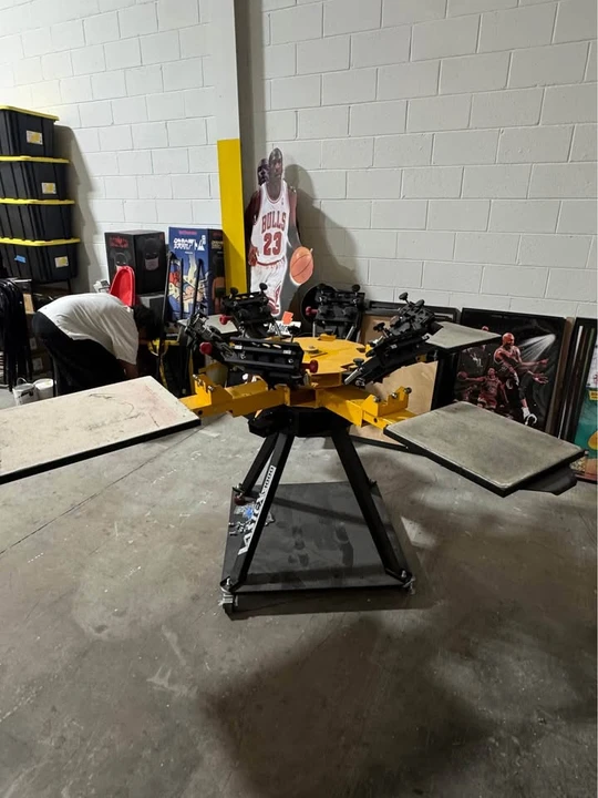 Parts & Memorabilia Tools - Image 2 of 2