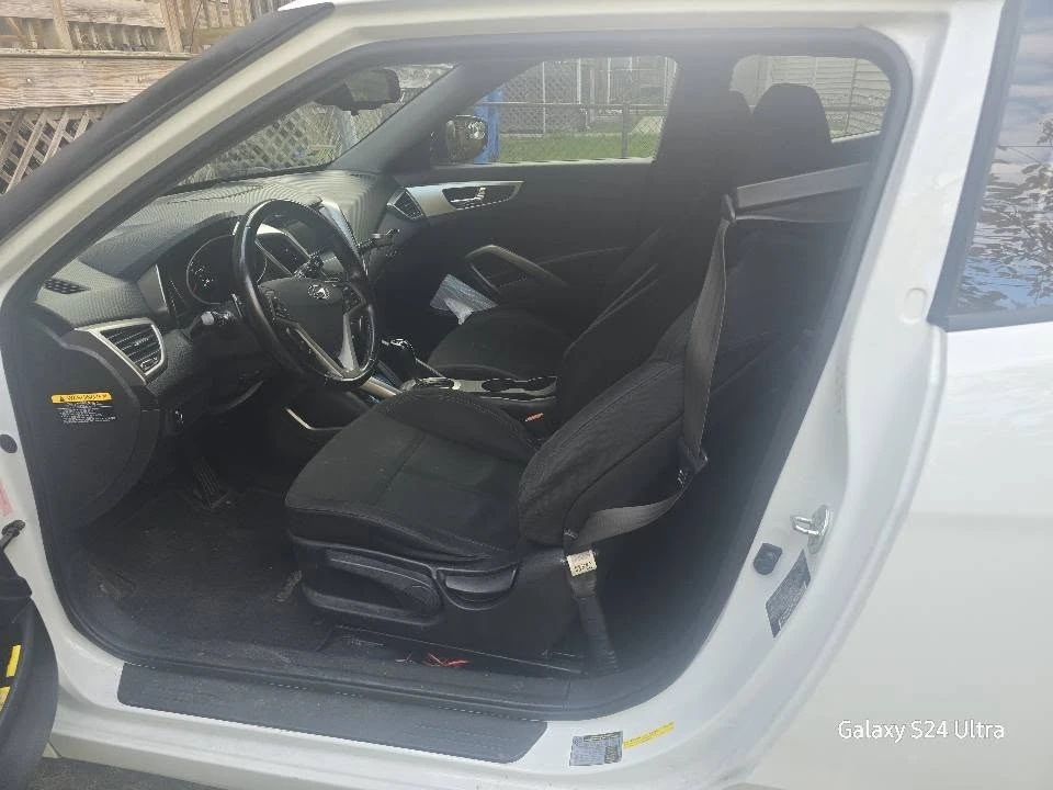 2014 Hyundai Veloster - Image 6 of 6