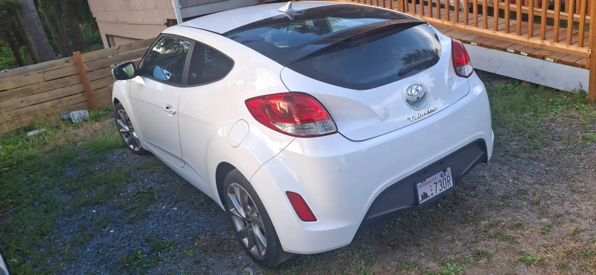 2017 Hyundai Veloster - Image 5 of 7