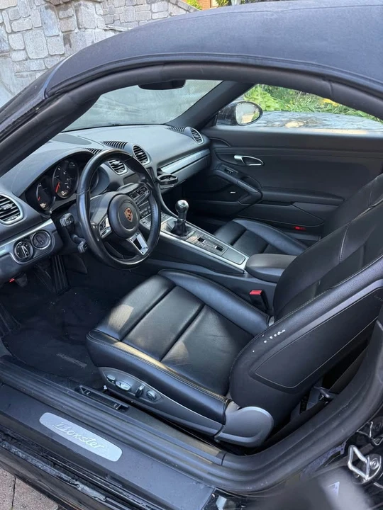 2017 Porsche 718 Boxster - Image 3 of 4