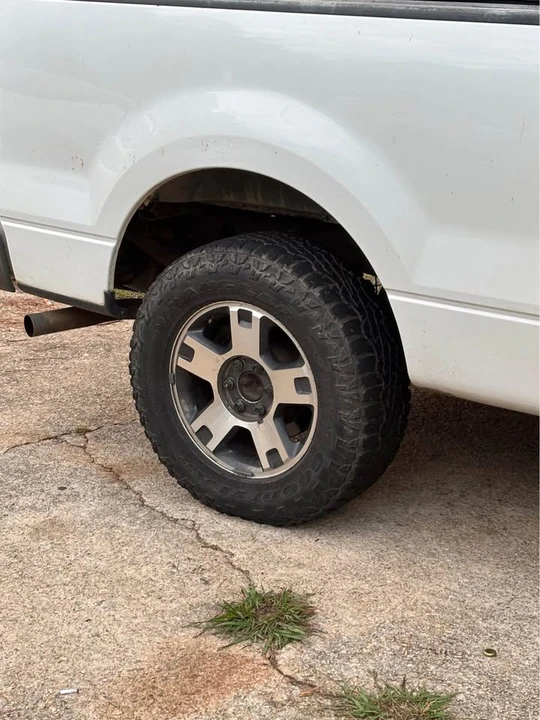 Ford F-Series - Image 9 of 10