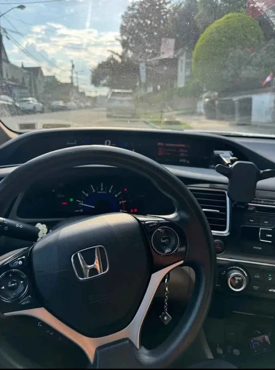 2015 Honda Civic 9th Gen - Image 7 of 8