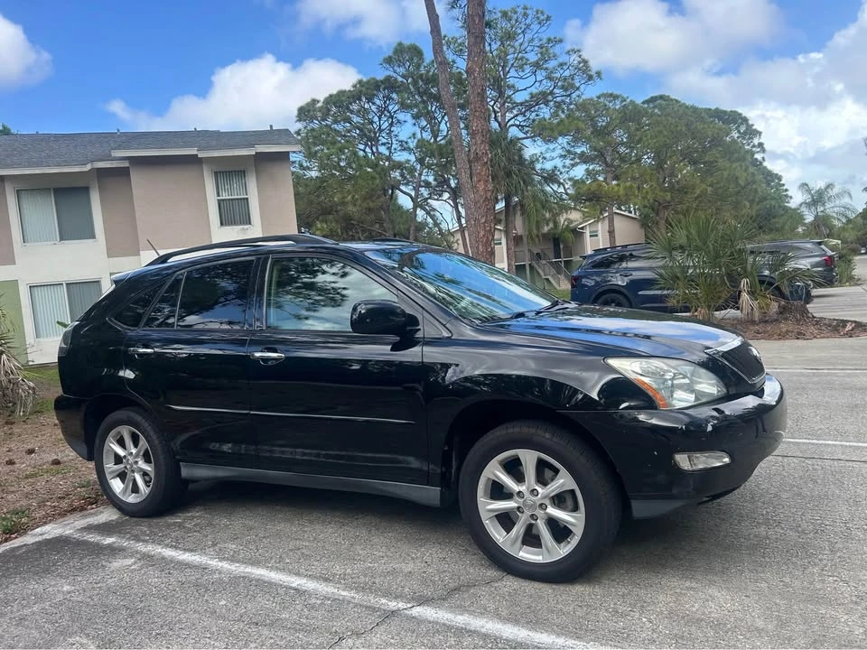 2009 Lexus RX 2nd Gen - Image 3 of 10