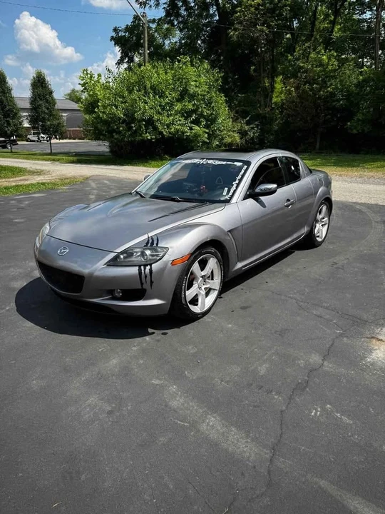 2005 Mazda Mazda 3 1st Gen - Image 2 of 4