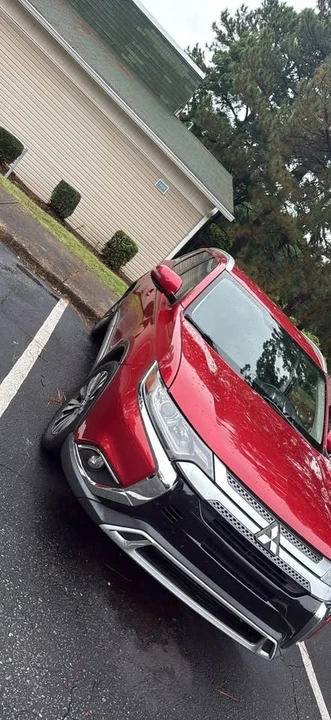 2019 Mitsubishi Outlander - Image 6 of 9