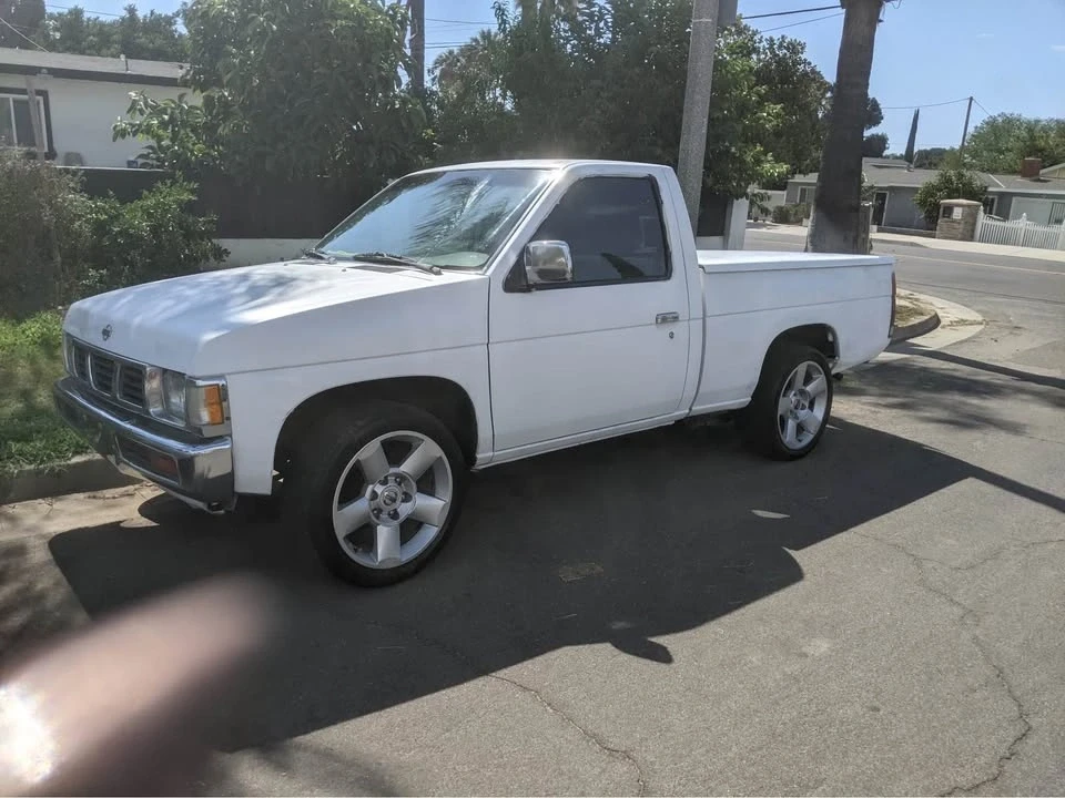 1997 Nissan Frontier 1st Gen - Image 10 of 10