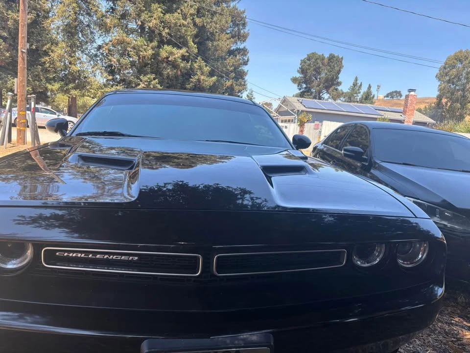 2017 Dodge Challenger 3rd Gen - Image 2 of 9