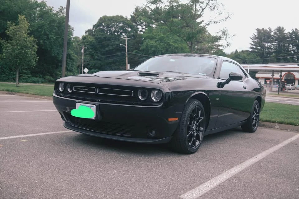 2017 Dodge Challenger 3rd Gen - Image 2 of 5