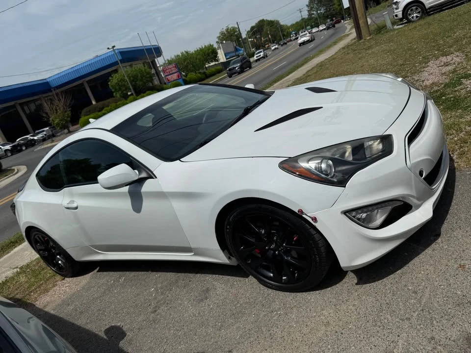 2013 Hyundai Genesis Coupe - Image 3 of 4