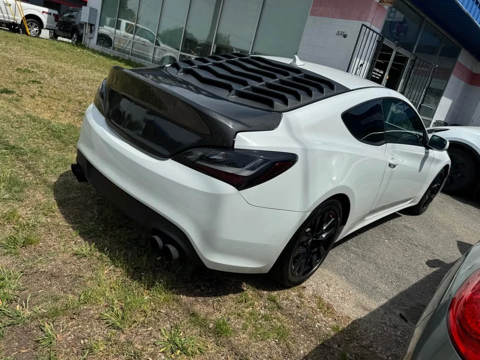 2013 Hyundai Genesis Coupe - Image 2 of 4