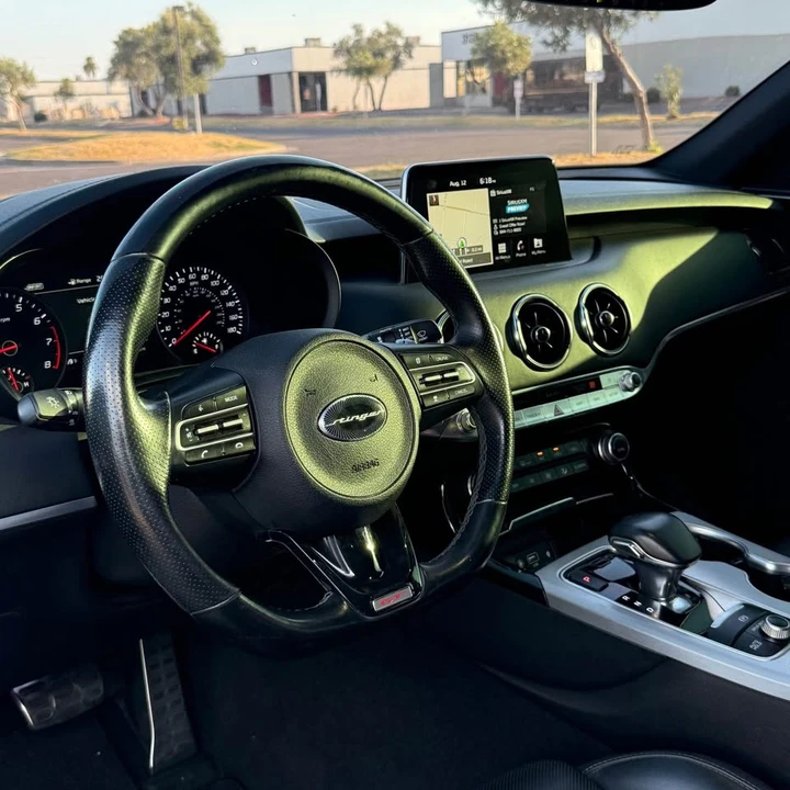 2020 Kia Stinger GT - Image 5 of 6