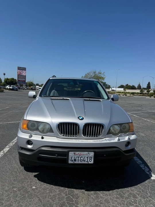 2002 BMW 2002 - Image 2 of 9