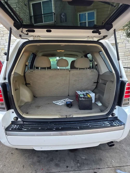 2005 Mercury Mariner - Image 5 of 10