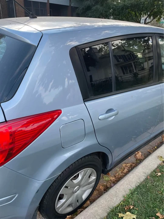 Nissan Versa - Image 9 of 9