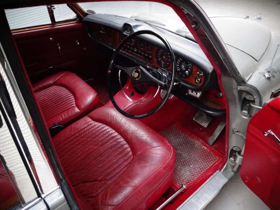 Jaguar Mark X - Image 3 of 7