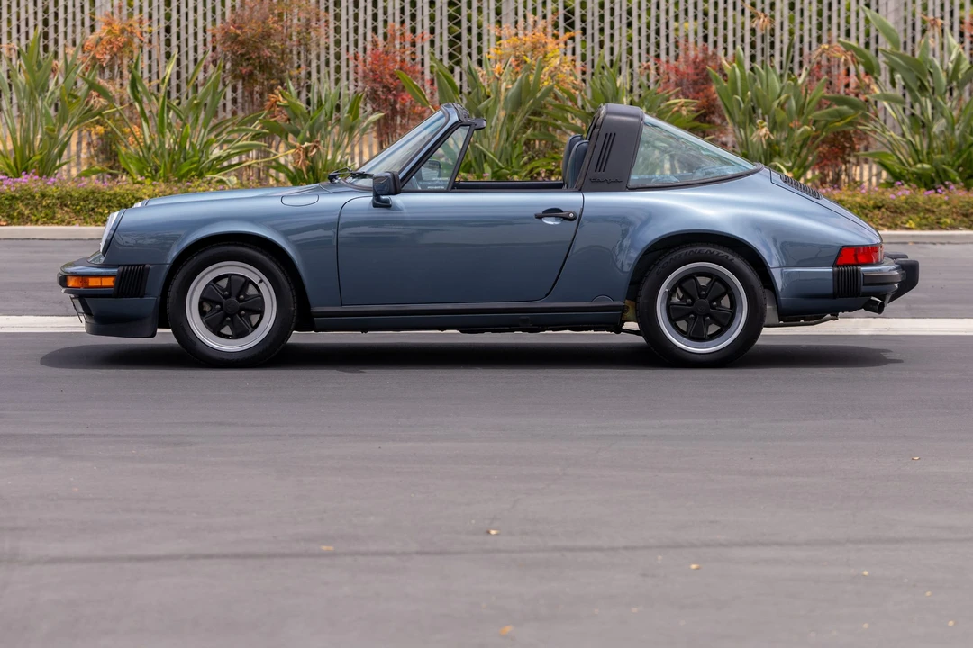 1989 Porsche 911 Carrera 3.2 - Image 30 of 31