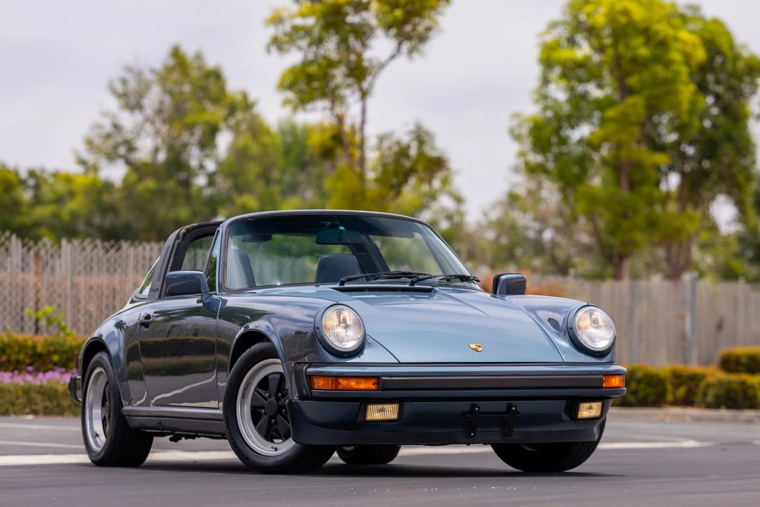 1989 Porsche 911 Carrera 3.2 - Image 10 of 31