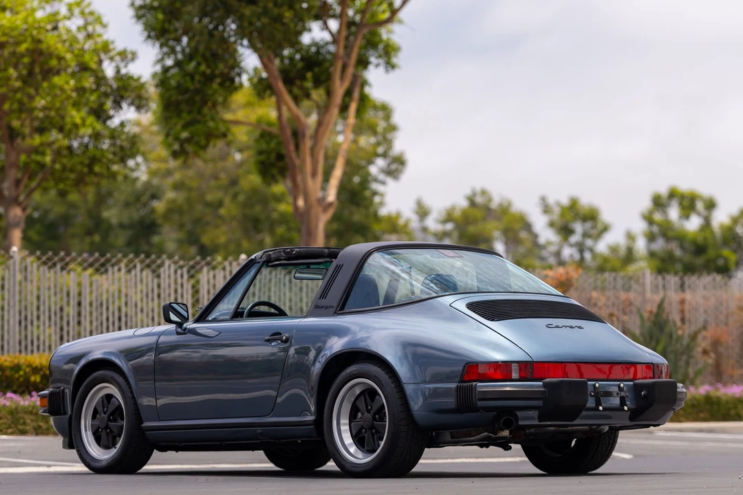1989 Porsche 911 Carrera 3.2 - Image 25 of 31