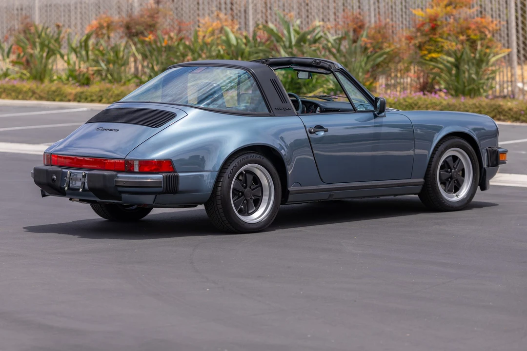 1989 Porsche 911 Carrera 3.2 - Image 18 of 31