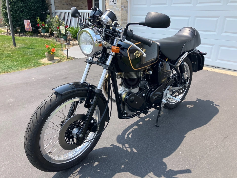 Velocette - Image 3 of 31