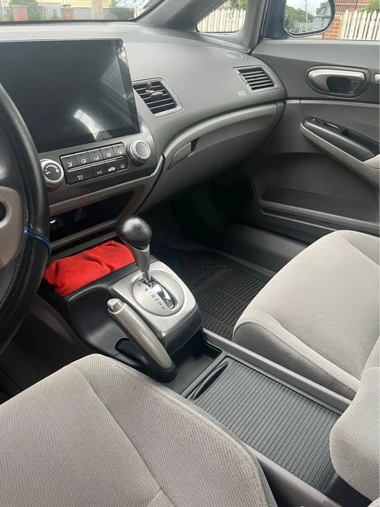 2006 Honda Civic 8th Gen - Image 5 of 10
