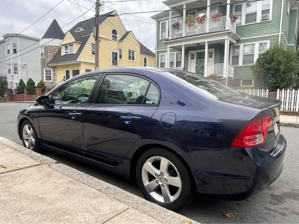 2006 Honda Civic 8th Gen - Image 2 of 10