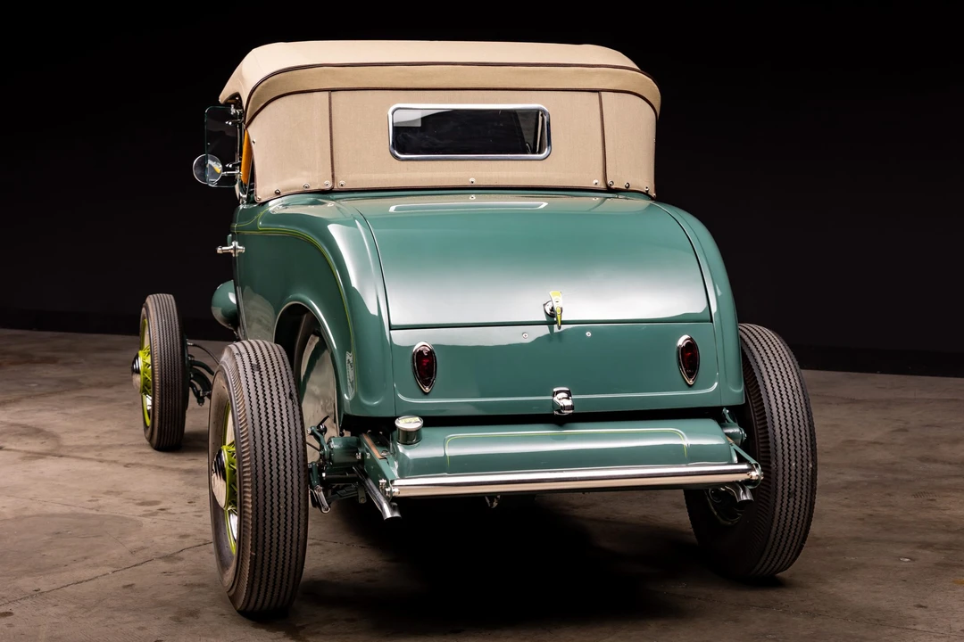 Ford Hot Rod - Image 16 of 31