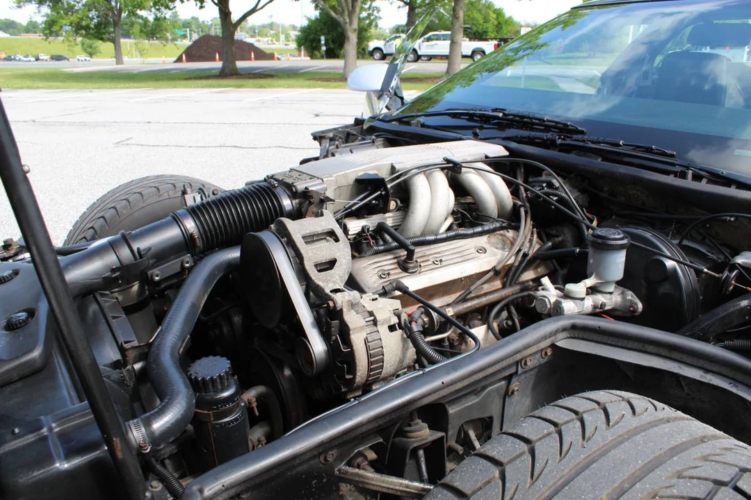 1987 Chevrolet Corvette C4 - Image 2 of 24