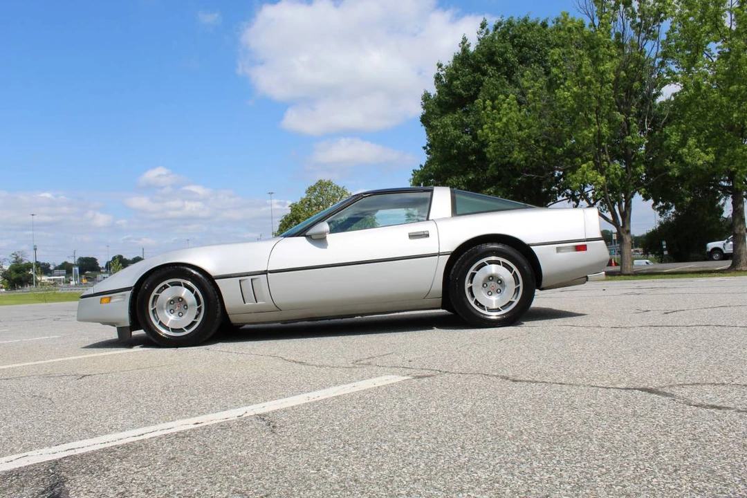 1987 Chevrolet Corvette C4 - Image 3 of 24
