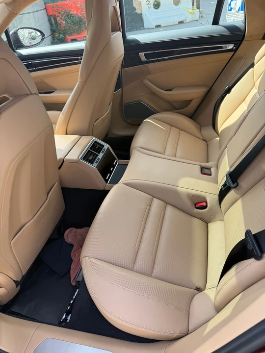 2019 Porsche 971 Panamera Sport Turismo - Image 16 of 27