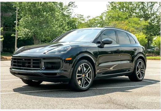 2022 Porsche Cayenne