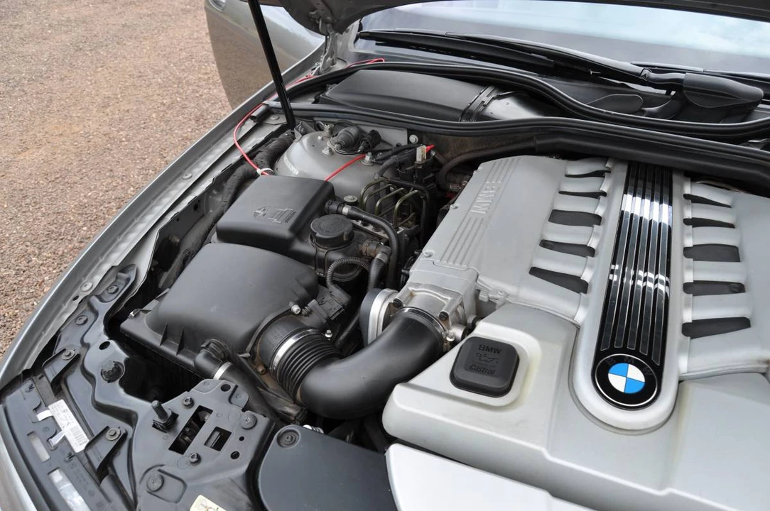 2004 BMW E65/E66 750i & 760i Sedan - Image 20 of 20