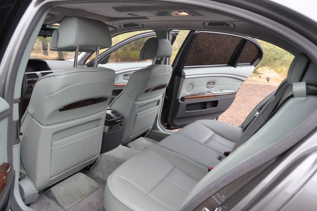 2004 BMW E65/E66 750i & 760i Sedan - Image 10 of 20