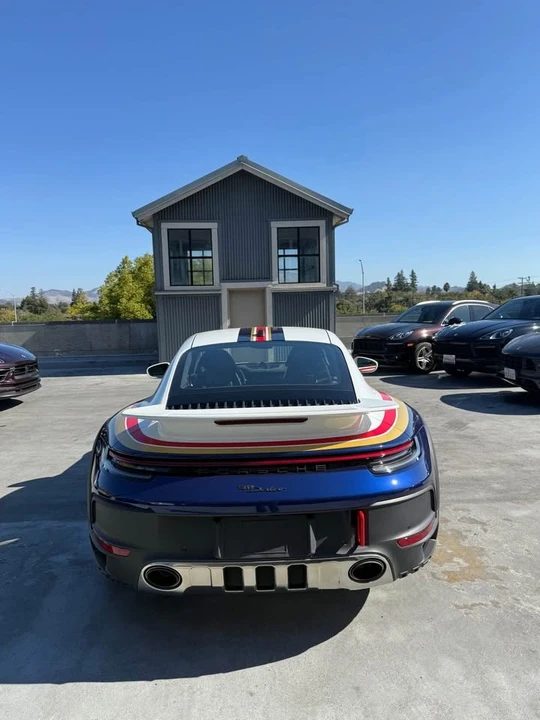 2023 Porsche 992 Dakar - Image 6 of 7