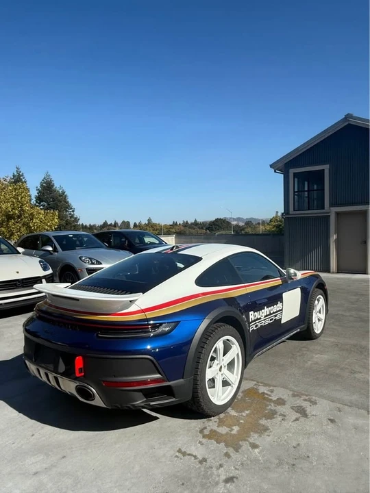 2023 Porsche 992 Dakar - Image 7 of 7