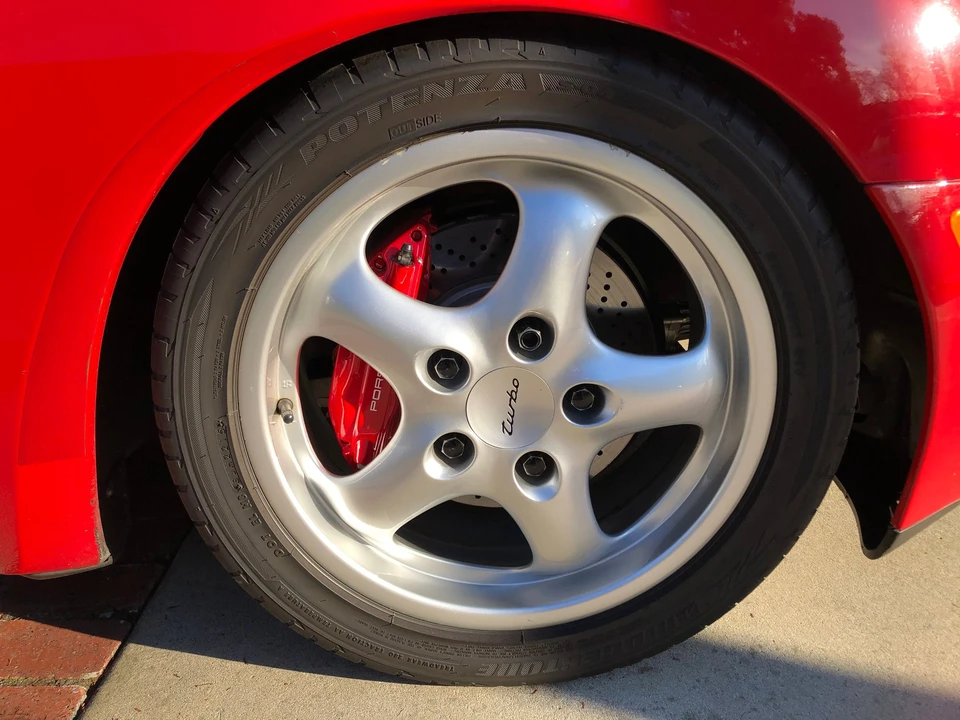 1987 Porsche 944 Turbo - Image 13 of 18