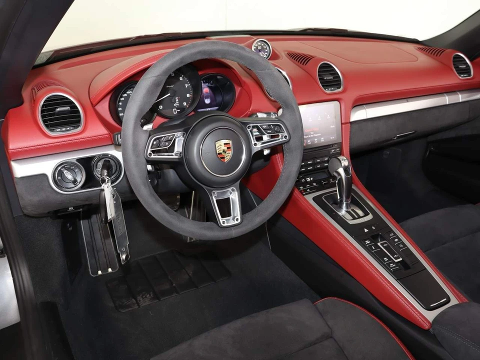 2021 Porsche 718 Boxster Spyder - Image 6 of 8