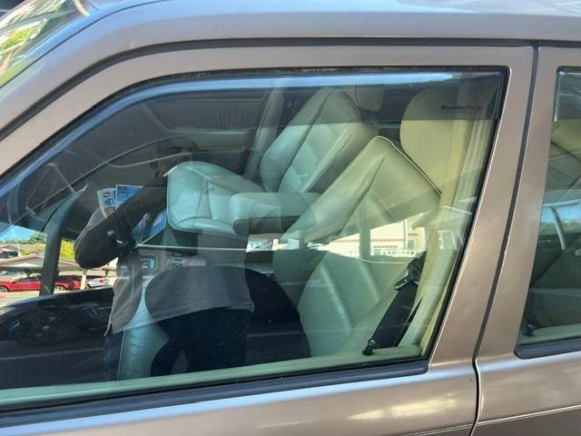 1992 Mercedes-Benz W124 E-Class - Image 2 of 20