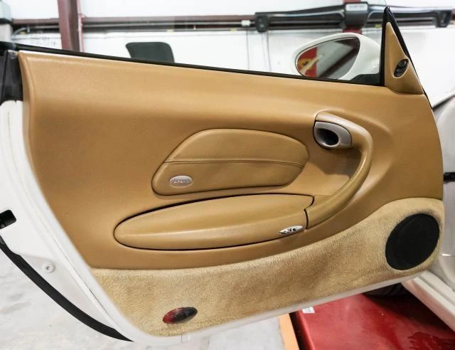 2001 Porsche 996 Carrera - Image 18 of 31