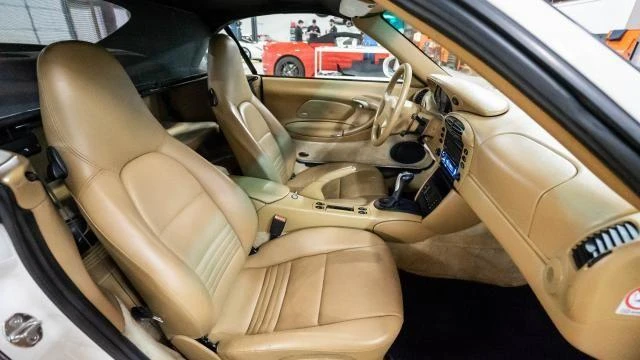 2001 Porsche 996 Carrera - Image 28 of 31