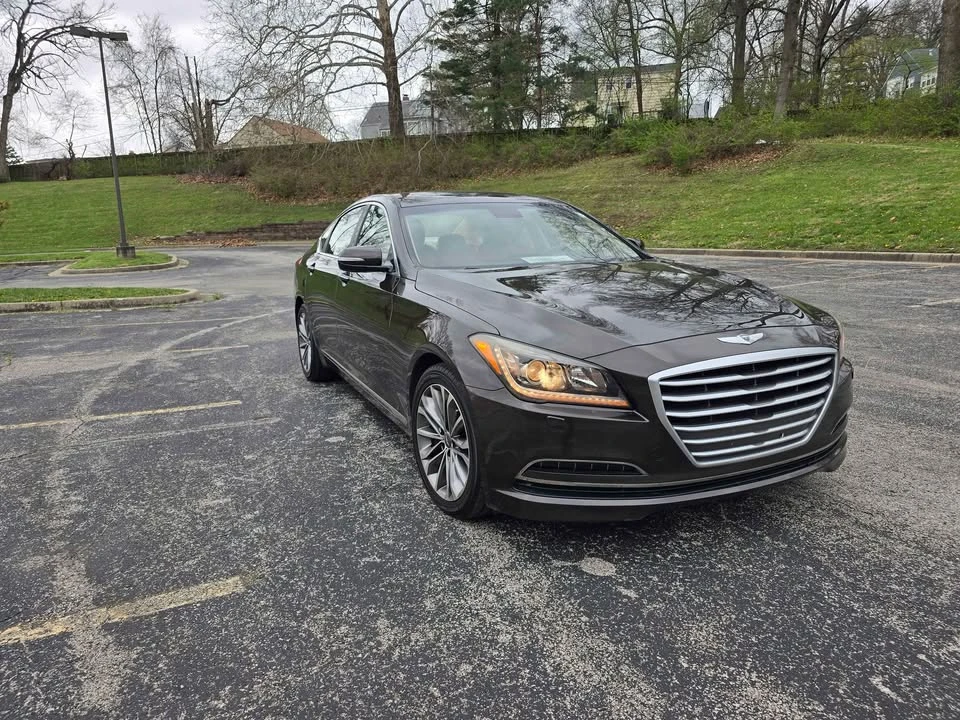 2015 Hyundai Genesis - Image 3 of 9