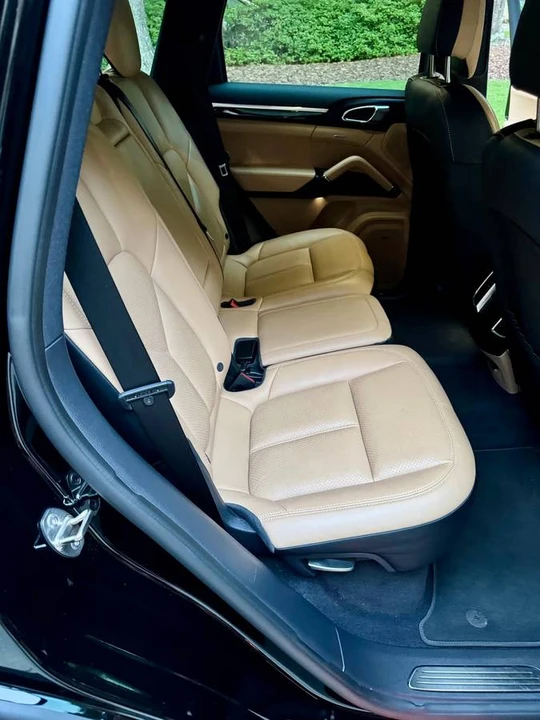 2016 Porsche 958 Cayenne - Image 4 of 6
