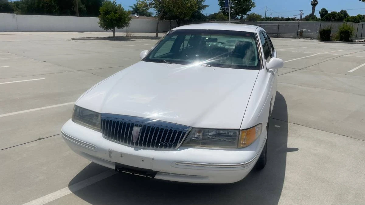 1997 Lincoln Continental 9th Gen - Image 7 of 18